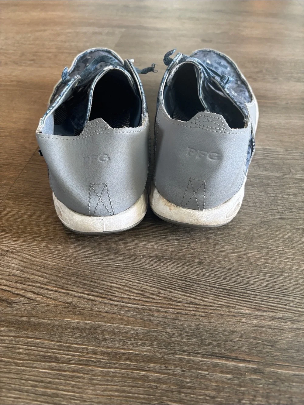 Columbia slip shoes